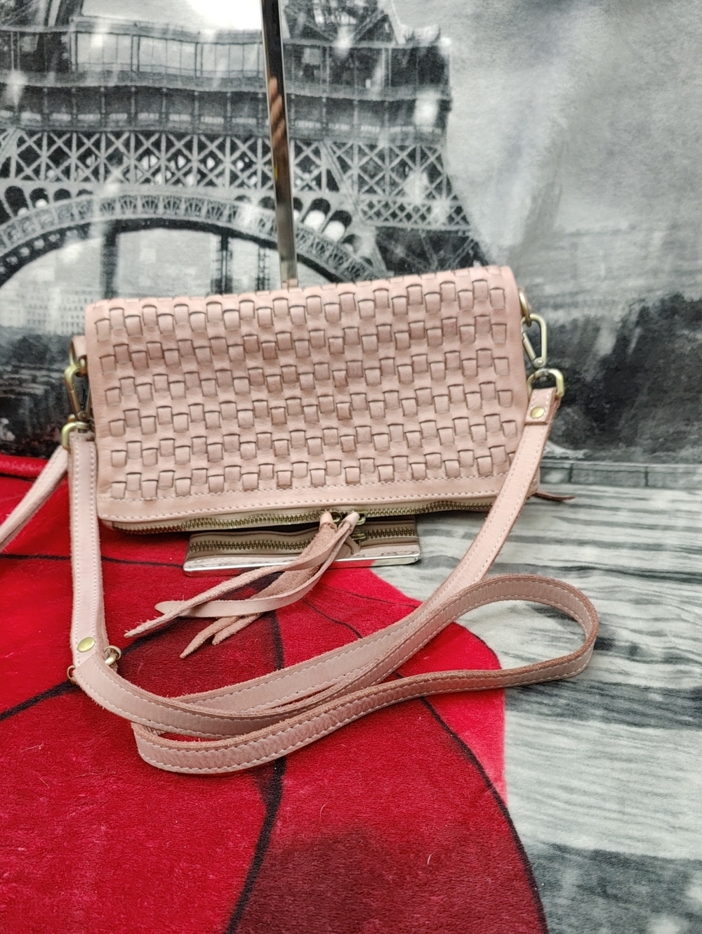 Sundance Leather Crossbody/Wristlet